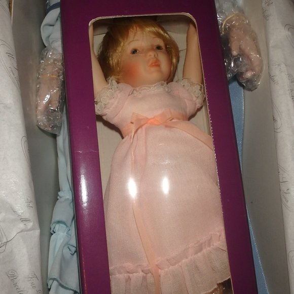 Loving Steps by Sandra Kuck 1990 Precious Memories of Motherhood - Picture 3 of 10